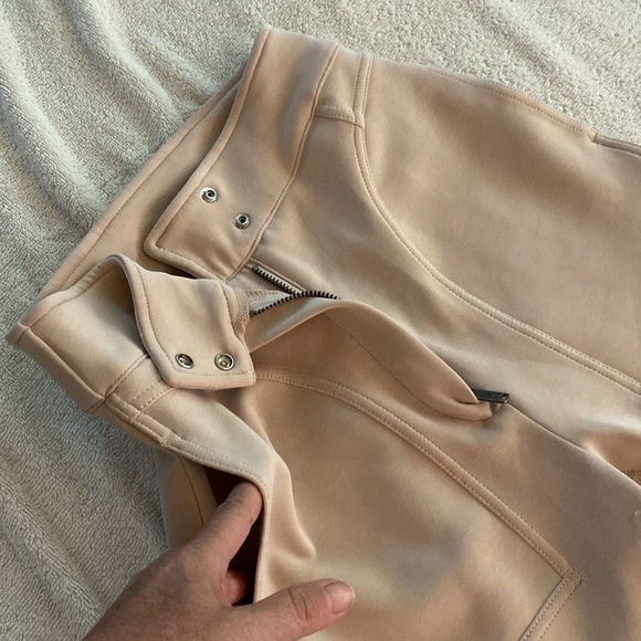 Free People Movement fabulous stretchy flared pants w/ great pockets - Picture 6 of 14